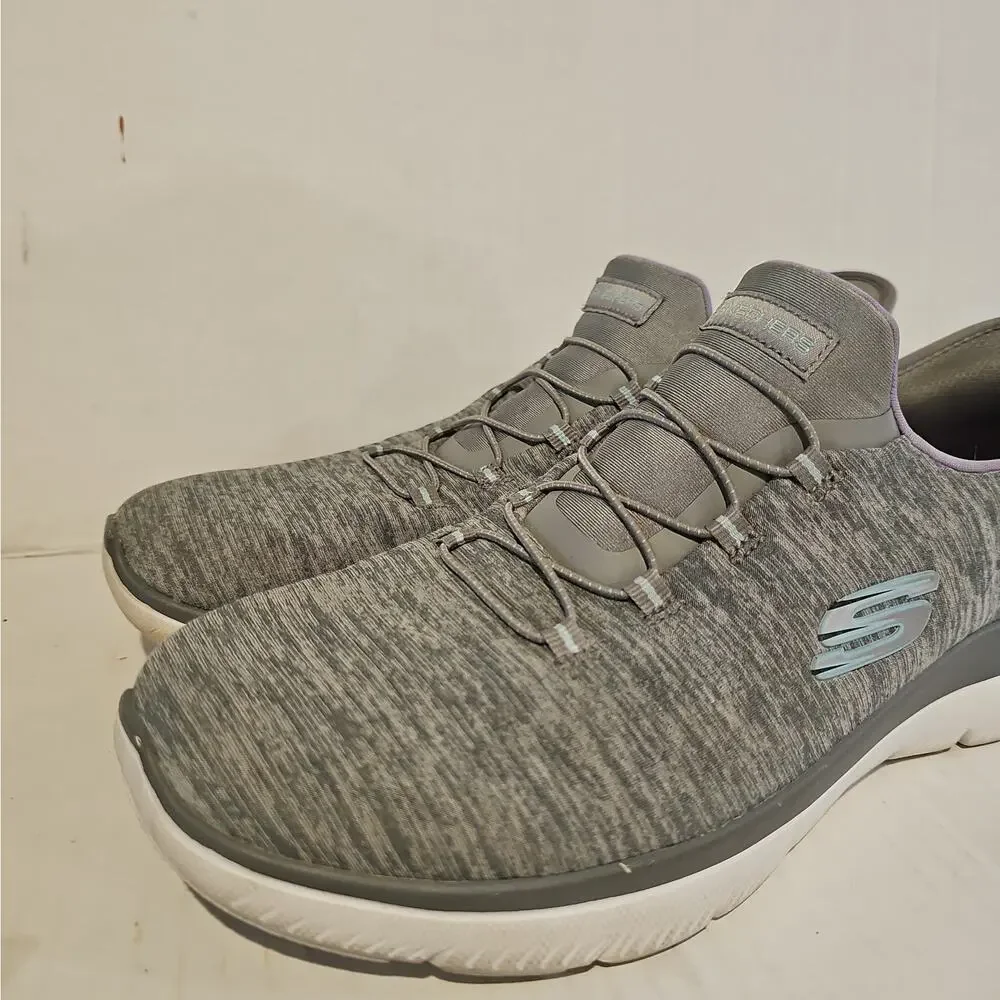 Skechers product pair